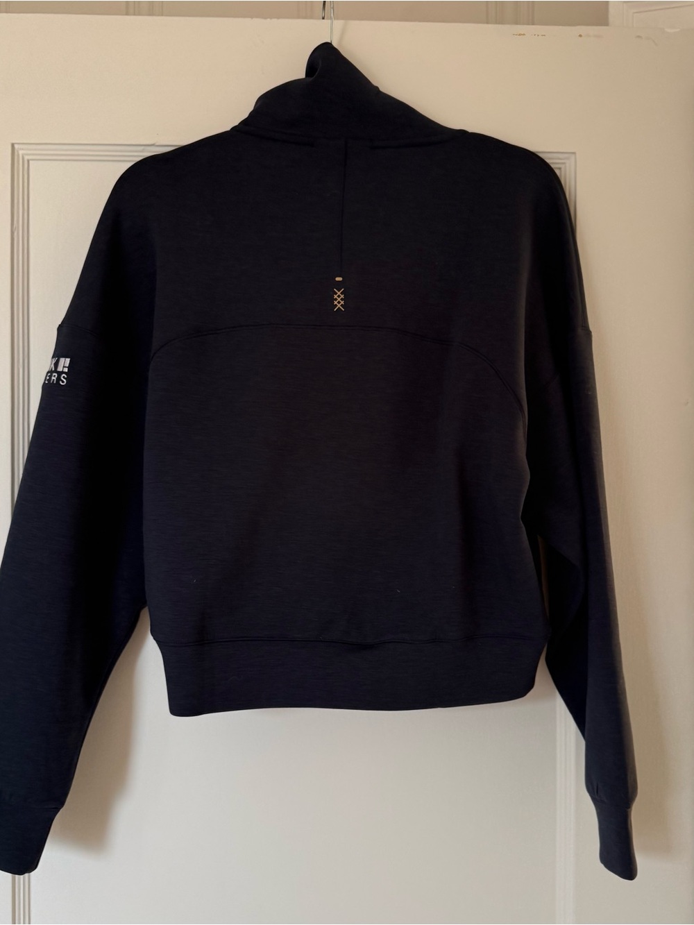 Rhone Dreamglow 1/2 Zip Pullover Sweatshirt in Navy Blue Size Small nwot - Picture 7 of 8